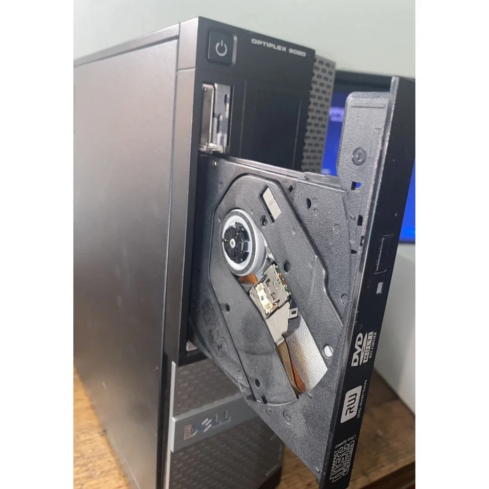 OptiPlex 9020 SFF - Powers On